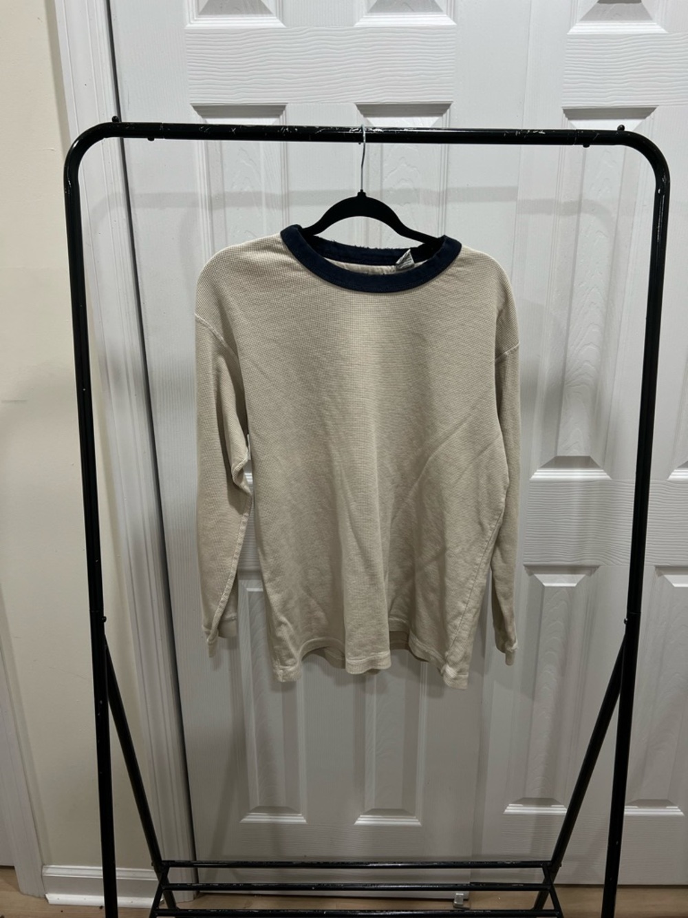 Aeropostale Cream Thermal Shirt with Navy Trim